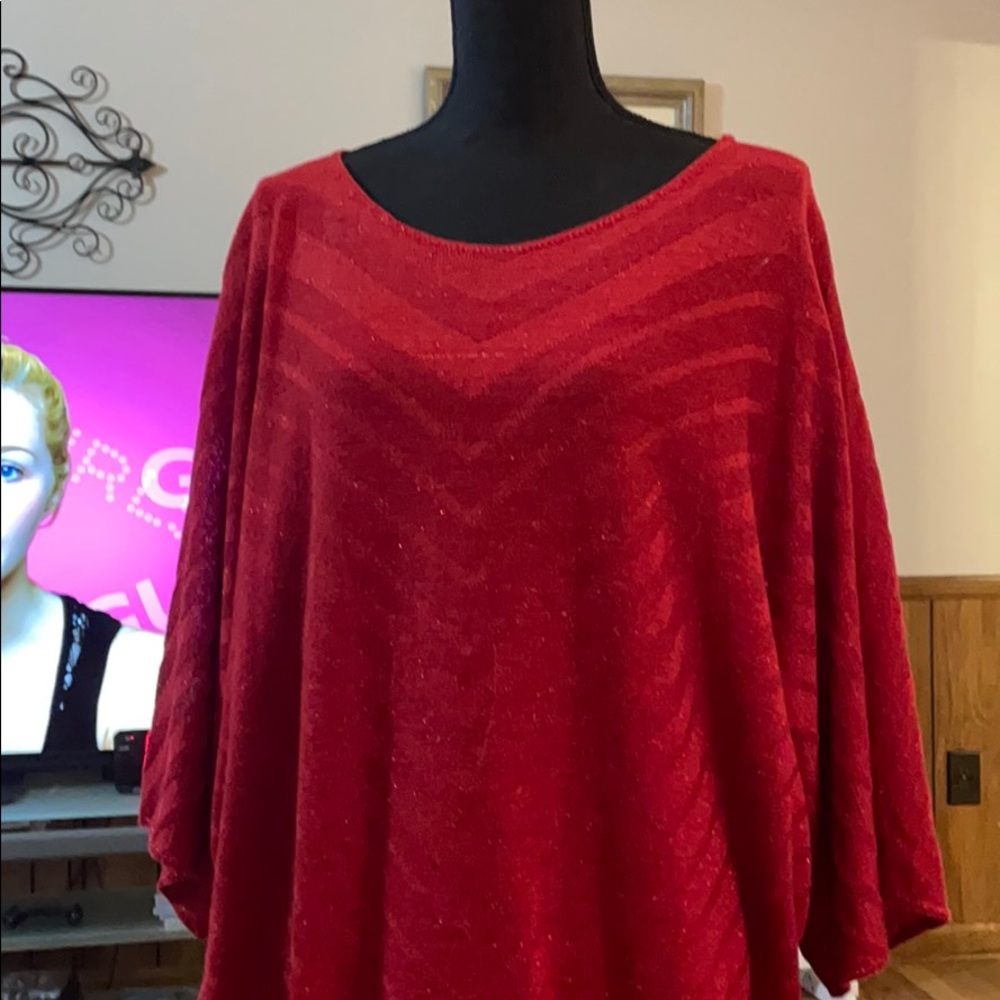 Pretty red sweater